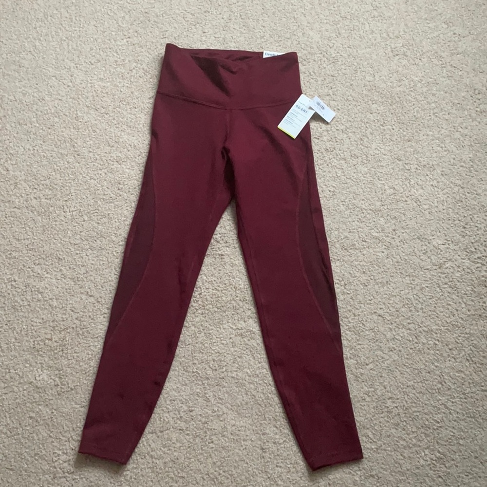 Women's Burgundy High-Waisted Leggings